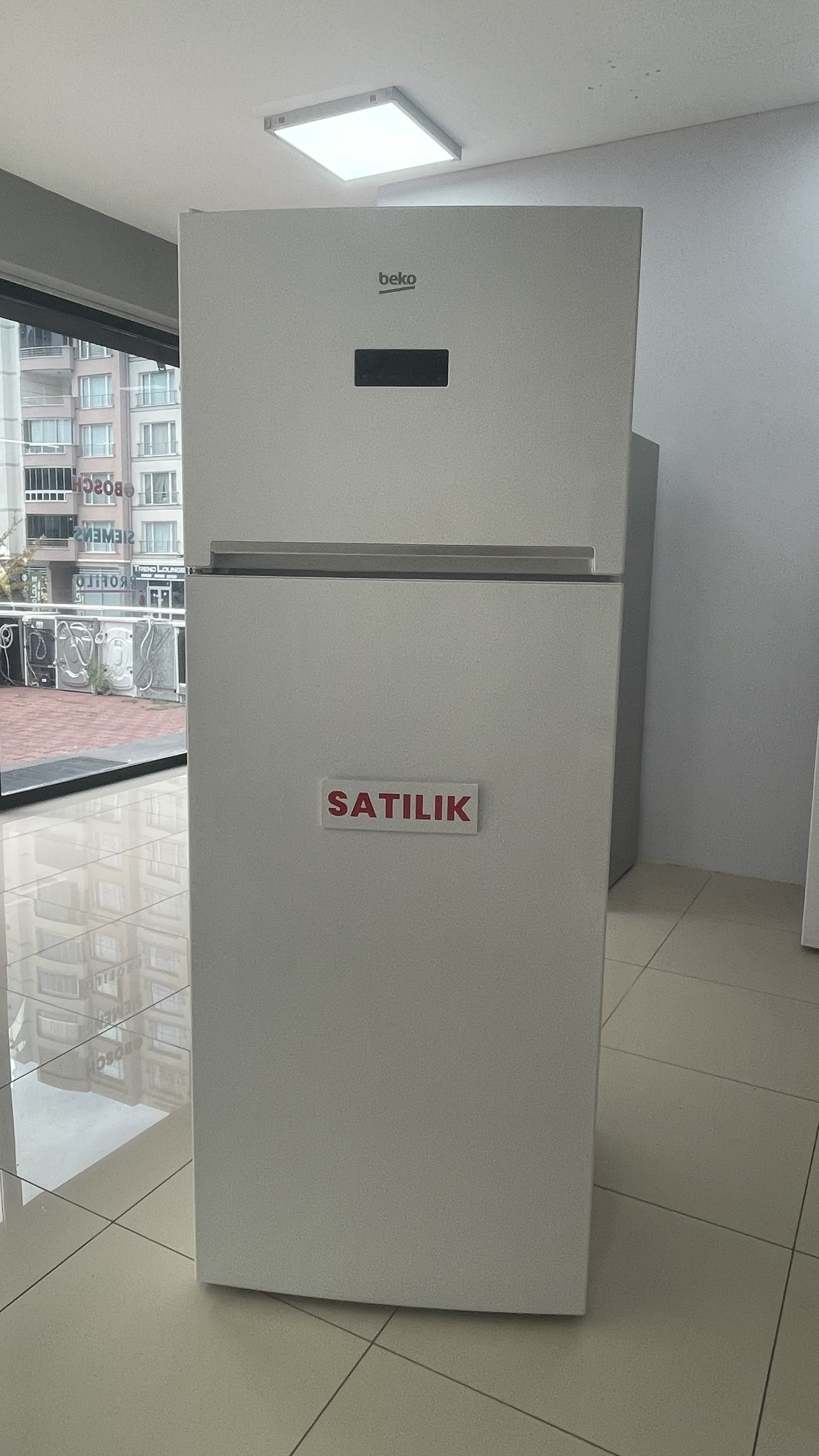 BEKO NOFROST BUZDOLABI 505 LT 